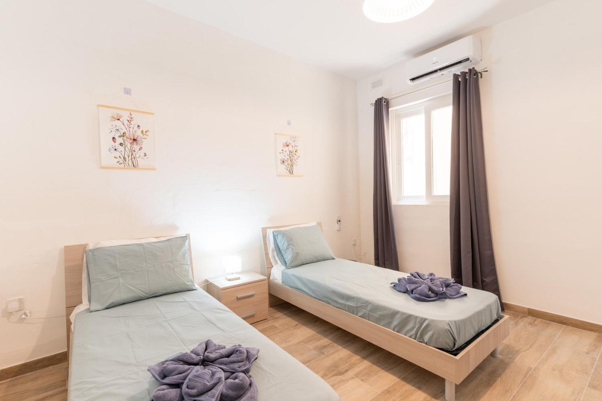 Charming 3bed In St Pauls I-hosted By Sweetstay Apartment *