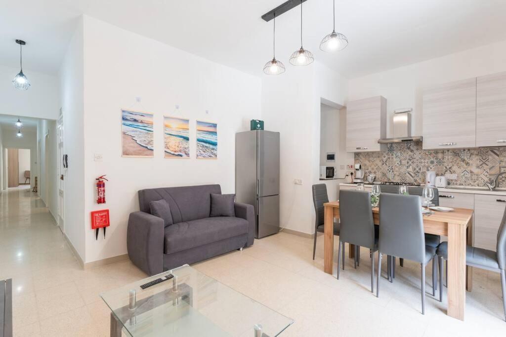 Charming 3bed In St Pauls I-hosted By Sweetstay St. Paul's Bay